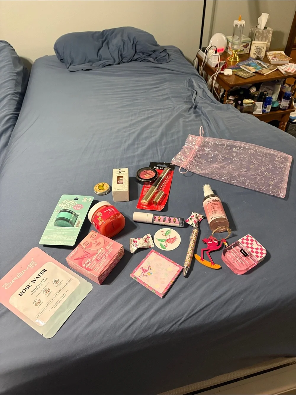 Pink Accessory Set of cosmetics with Floral Drawstring Bag